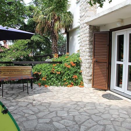 Holiday Home Luznar Klenovica Exterior photo
