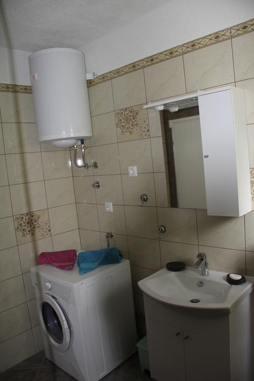 Holiday Home Luznar Klenovica Exterior photo